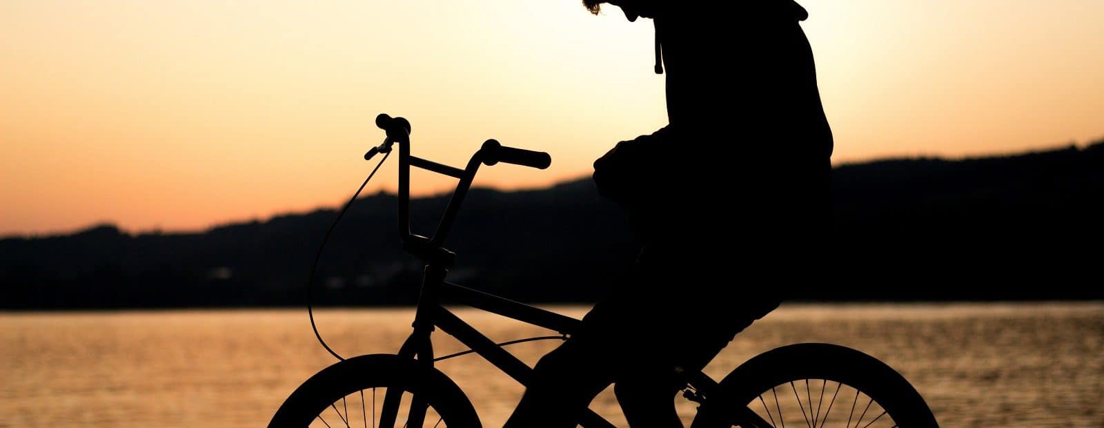 äiti ja poika suku puoli suhdelesbo seksiä töissä videot